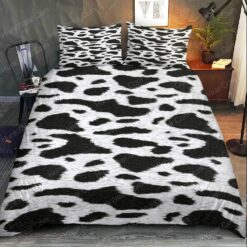 Cow-Themed Bedding Set: Comfort and Style for Cow Lovers HunkWear.Com