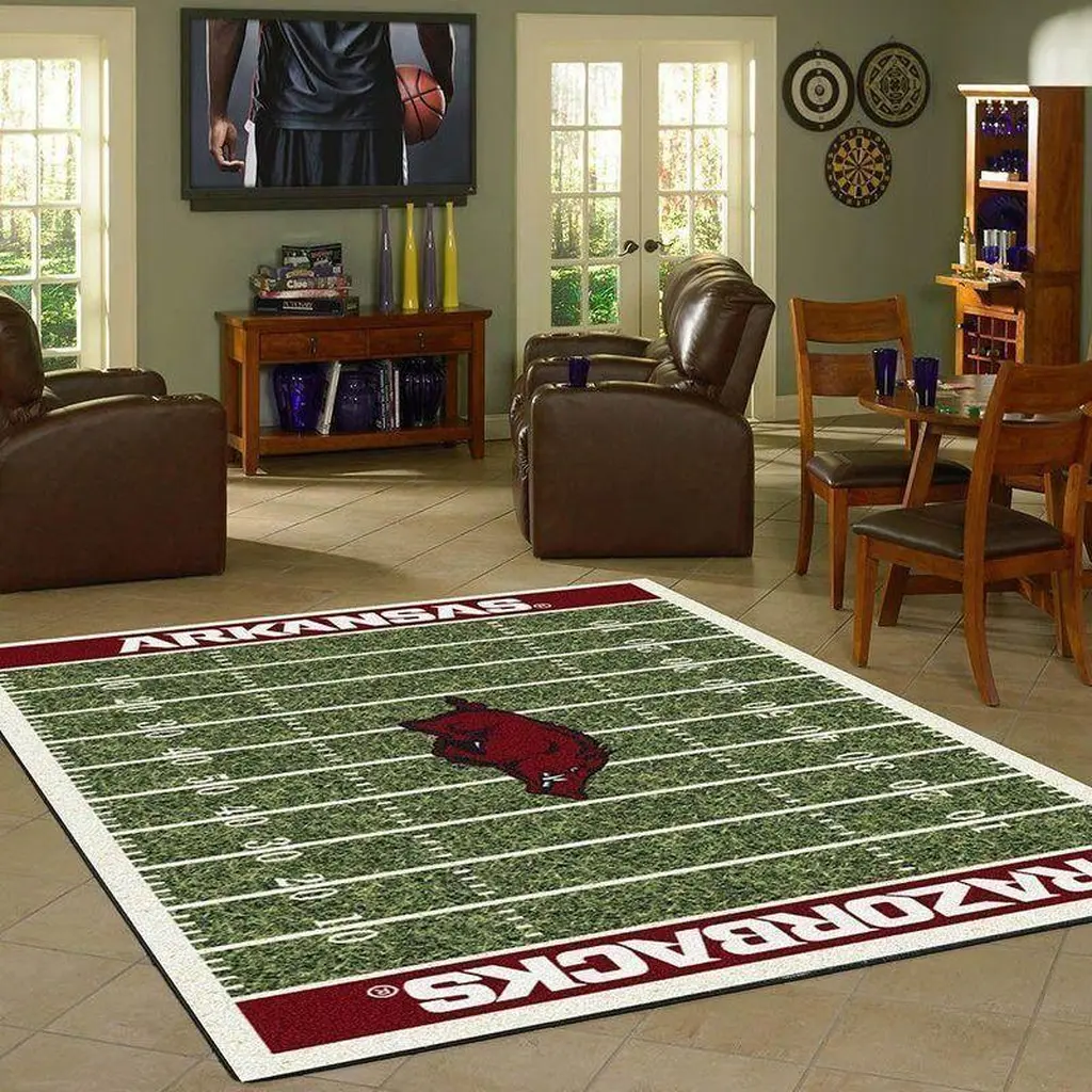 Arkansas Razorbacks Rug - Fan Field Design 60x65 Green and Red