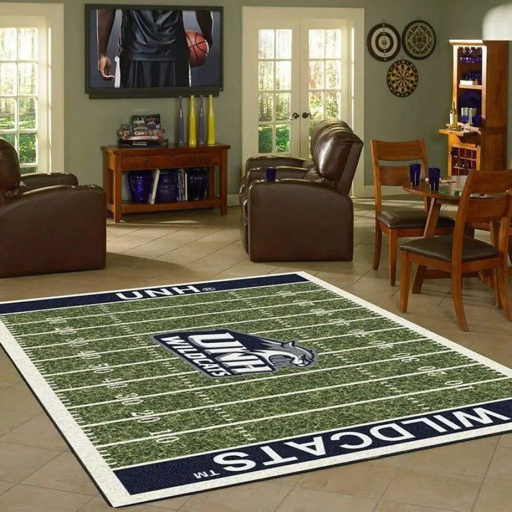 UNH Wildcats Field Fan Rug for Home and Office Green and White